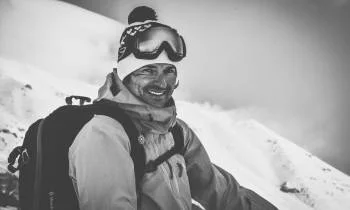 Berni Eglauer beim Skitourengehen in den Abruzzen