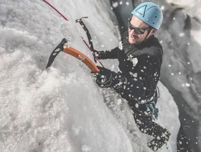 Steileisklettern beim Hochtouren Aufbaukurs