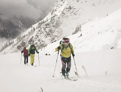 Effiziente Spuranlage beim Lawinenkurs